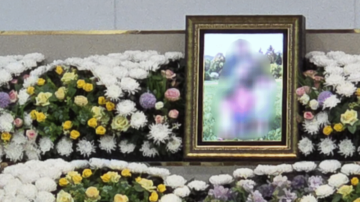 NHỮNG GƯƠNG MẶT ẤN TƯỢNG TRONG BỨC ẢNH ĐÁNG NHỚ GẦN 100 NĂM KHOA TIÊU DƯƠNG RỖNG NGỜI NHƯNG ĐỌC ĐƯỢC CẢ CUỘC ĐỜI.