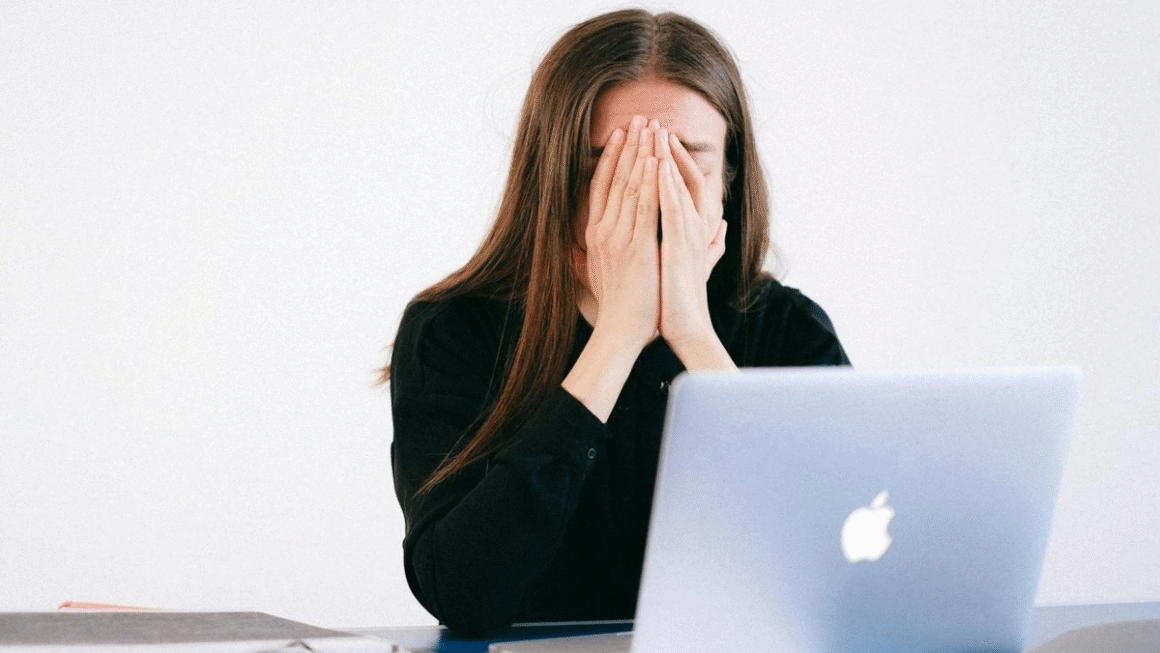 TỪ KHÓ KHĂN TÀI CHÍNH, THÁNG NGÀY ĐẾN NGUY CƠ KHỦNG HOẢNG TOÀN DIỆN!