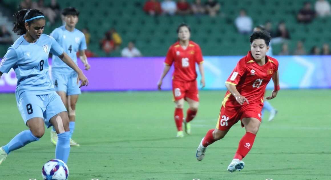 BỨC PHÁ ĐÁM SAY sau chiến thắng nghẹt thở, HLV Mai Đức Chung Kể sẽ “VƯỢT KHÓ” như thế nào để giữ vững vị thế CHUẨN bị thử thách?