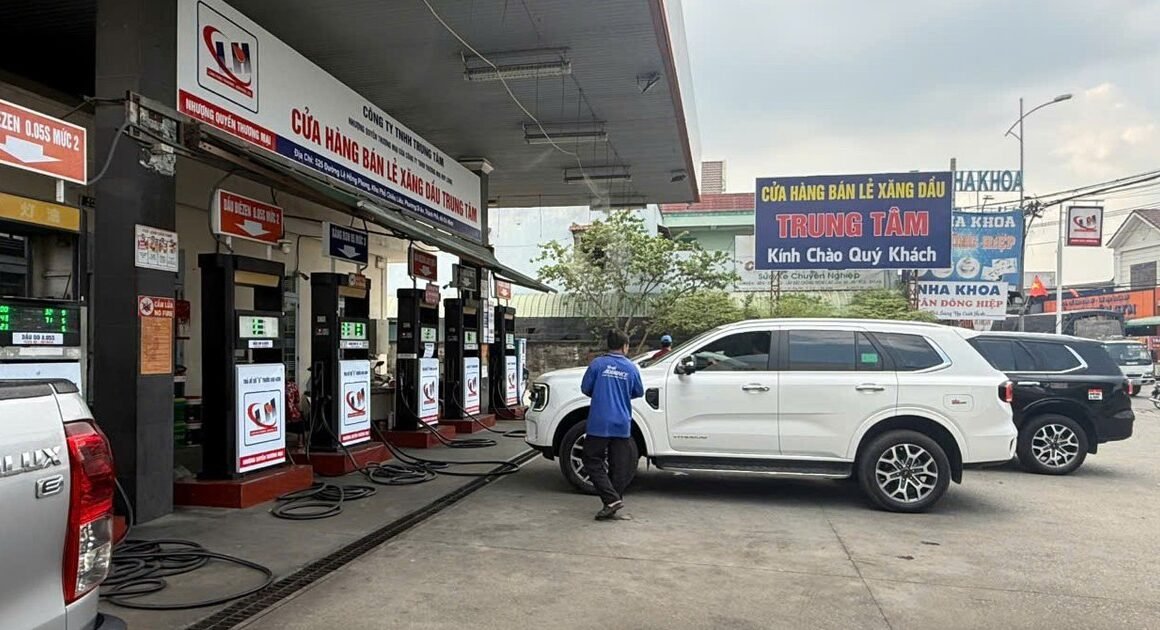 KHẨN CẤP KIỂM SOÁT XĂNG DẦU, CƯƠNG QUYẾT XỬ LÝ NGHIÊM VI PHẠM, BẢO VỆ NGƯỜI TIÊU DÙNG!