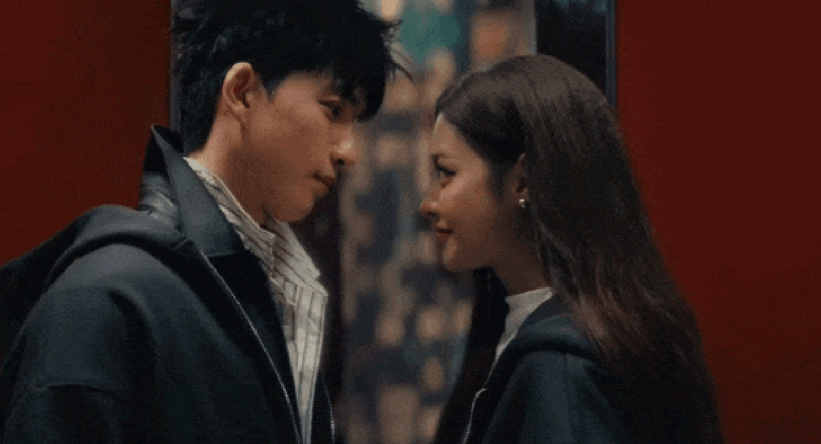 KHÁM PHÁ CUỘC GẶP GỠ ĐẦY BẤT NGỜ GIỮA NGƯỜI IM LẶNG VÀ NGƯỜI HAY NÓI!