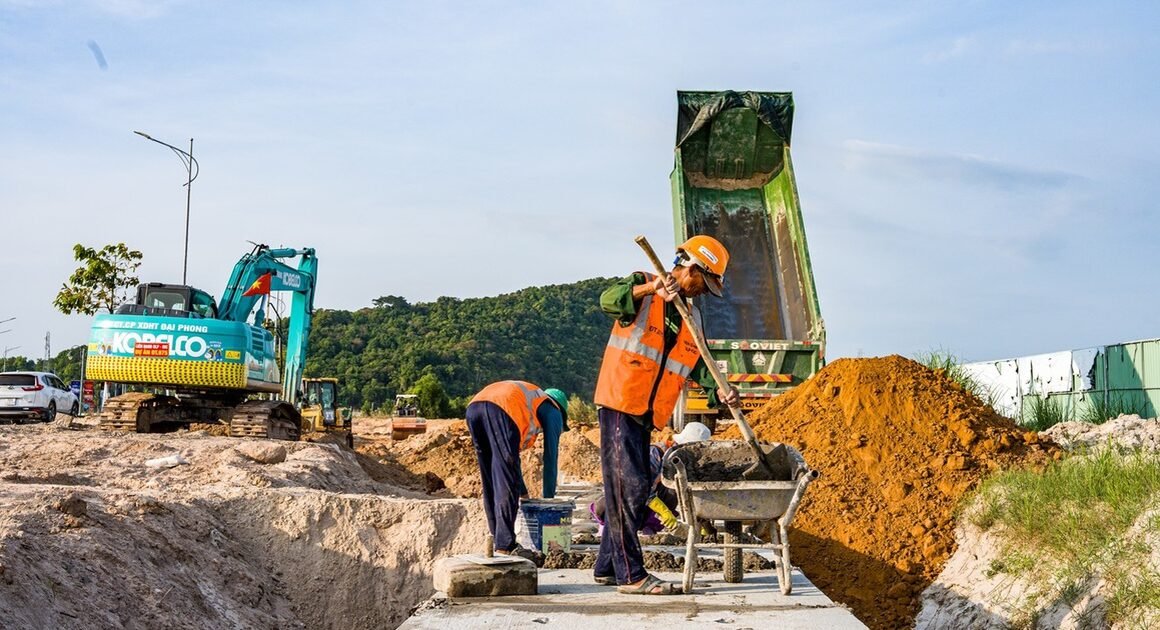 THỦ TƯỚNG PHẠM MINH CHÍNH KHUYẾN NGHỊ GÌ ĐỂ ĐẢM BẢO AN NHIÊN NĂNG LƯỢNG KHÔNG BỊ GIÁN ĐOẠN?