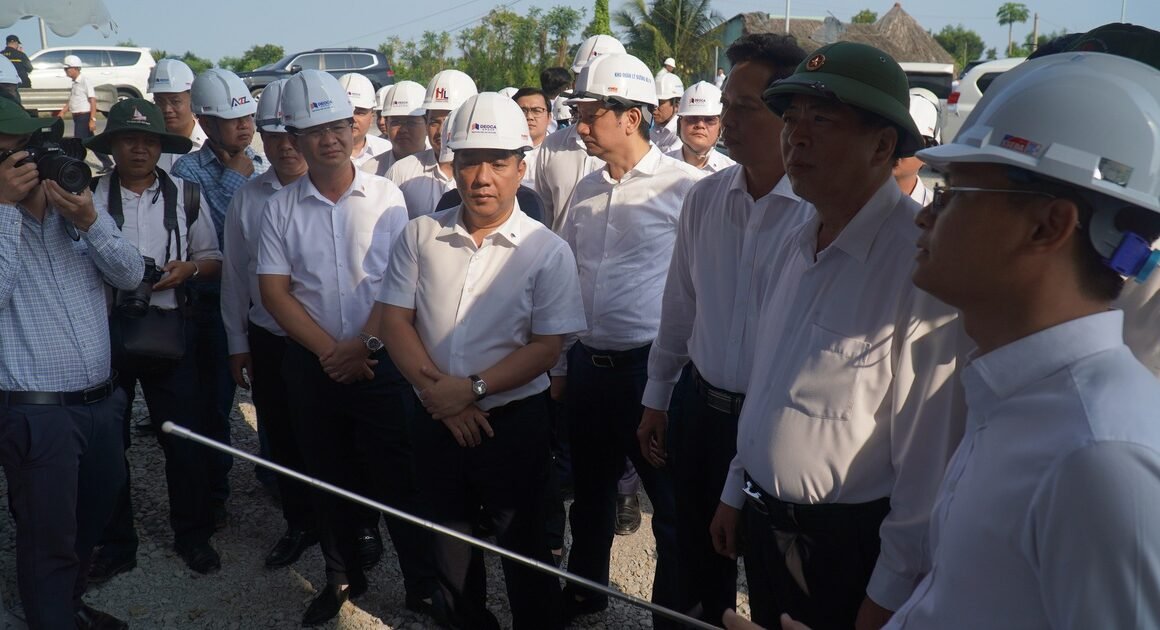 KHI NÀO DỰ ÁN MỞ RỘNG CAO TỐC TP.HCM – TRUNG LƯƠNG – MỸ THUẬN MỚI CÓ ĐỔI THAY ĐÁNG CHỜ?