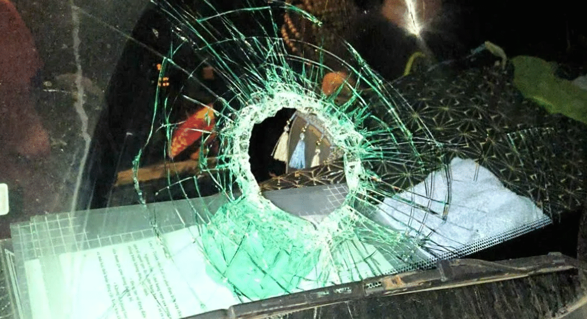 SỰ CỐ KINH HOÀNG TRÊN CAO TỐC QUẢNG TRỊ GÂY RUNG ĐỘNG CẢNG TÀI XẾ VÀ PHỤ XE!