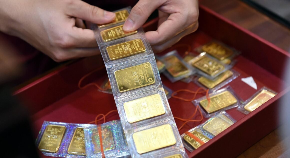 GẦN 30 KG VÀNG TINH KHIẾT ĐANG ĐƯỢC BÁN VỚI GIÁ HƠN 142 TỈ ĐỒNG – BẠN ĐÃ BIẾT CHI TIẾT CHƯA?