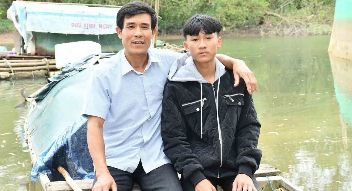 DŨNG CẢM GIẢI CỨU GIỮA LINH HỒN CHƠI VƠI TRÊN SÔNG GIANH