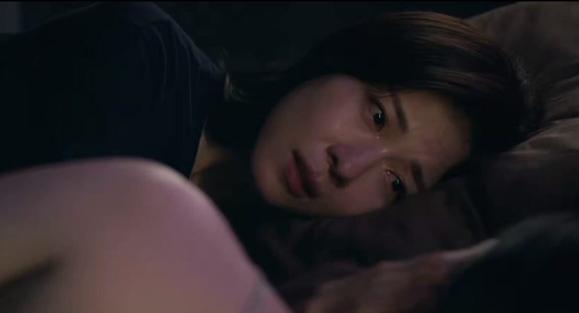 ỦA CHOANG ĐẾN NỖI NỔI GẦN, HA JI WON GÂY SỐT VỚI PHÂN CẢNH GÂY RUNG ĐỘNG DÂN TÌNH!