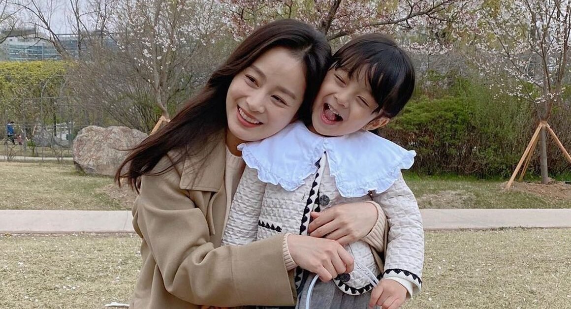 BẠN ĐÃ BIẾT CHƯA, NHỮNG PHỤ HUYNH CÓ NHÃN QUAN CHIẾN THUẬT VÀ KIÊN NHẲN BẨM SINH LẠI LÀ CHIẾN THUẬT ĐỂ CON THỪA HƯỞNG ĐẾN THÀNH CÔNG VƯƠT TRỘI?