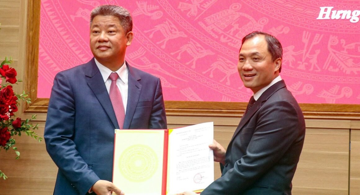 ÔNG NGUYEN MANH QUYEN ĐƯỢC ĐIỀU ĐỘNG CHỈ ĐỊNH LẬP VAM CHIẾN LƯỢC CHO HƯNG YÊN NHIỆM KỲ 2025-2030!