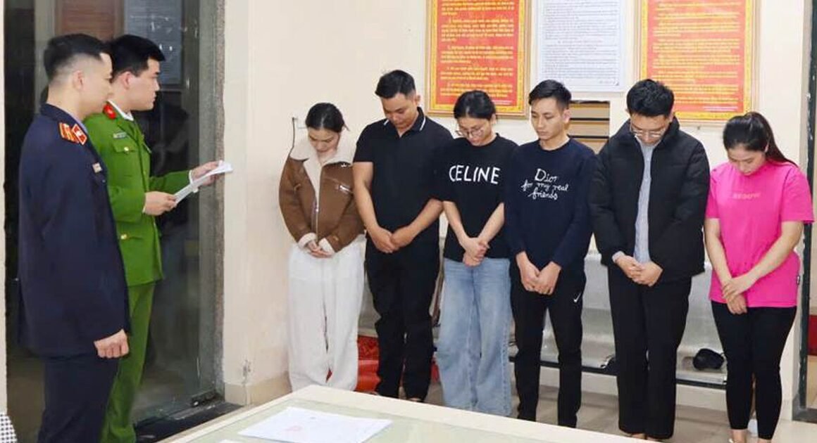 AI GIẢ DANH BÁC SĨ TIÊM TĂNG KÍCH THƯỚC DƯƠNG VẬT VỚI NƯỚC MUỐI VÀ FILLER LÁI KHÁCH ĐẾN BÀN- ĐIỀU GÌ ĐANG CHE GIẤU?