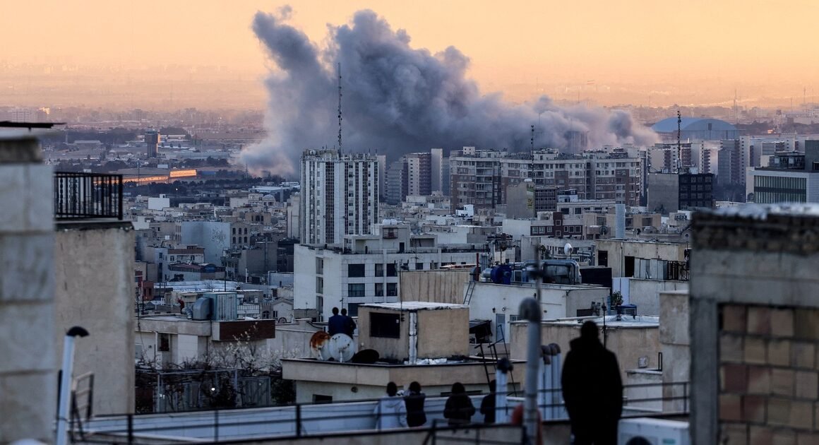 QUÂN ĐỘI ISRAEL TẤN CÔNG KHO VŨ KHÍ HẠT NHÂN NGẦM Ở IRAN: BÍ ẨN VỀ PHÁT TRIỂN VŨ KHÍ ĐANG ĐƯỢC GIẤU KẾT!