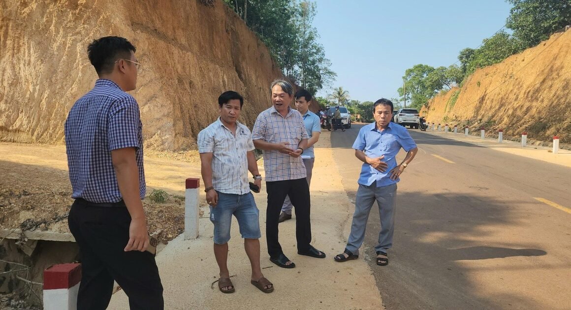 CHỦ TỊCH UBND TỈNH ĐỒNG NAI KHẨN TRƯƠNG VỤ NHÀ DÂN CHÊNH VÊNH BÊN MÉP VỰC SẤU, ĐẢM BẢO AN TOÀN CHO DÂN.