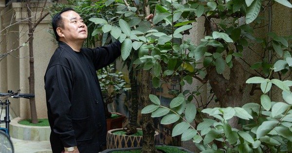 KHAM PHÁ NỘI THẤT SANG TRỌNG VÀ ĐẬM CHẤT CỔ ĐIỂN CỦA GIA ĐÌNH NAM NGHỆ SĨ!