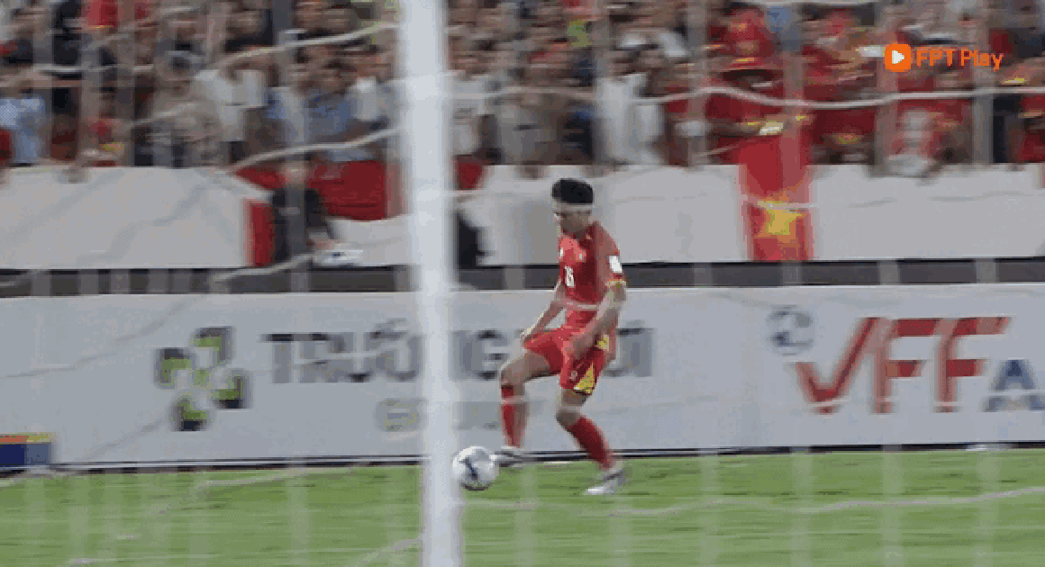 VIỆT NAM BẤT NGỜ BAY VỪA TẦM TRÊN BẢNG XẾP HẠNG FIFA SAU CHIẾN THẮNG SỐC TRƯỚC MALAYSIA!