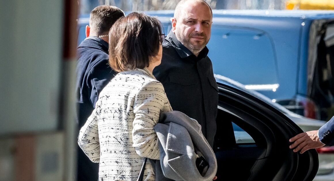 NGUY CƠ ĐÀM PHÁN HÒA BỊ ĐỨT QUÂN SẼ RA SAO KHI NGA CÓ ĐỀ VUỐT RÚT KHỎI CUỘC ĐÀM PHÁN?