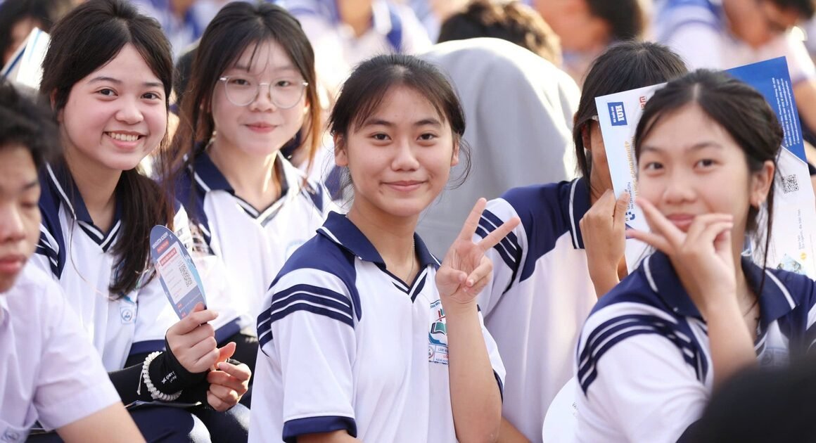 CHỨNG CHỈ IELTS VẪN CHIẾM LỢI THẾ TRONG XÉT TUYỂN ĐH, DÙ CÓ QUY ĐỊNH MỚI NHẤT!