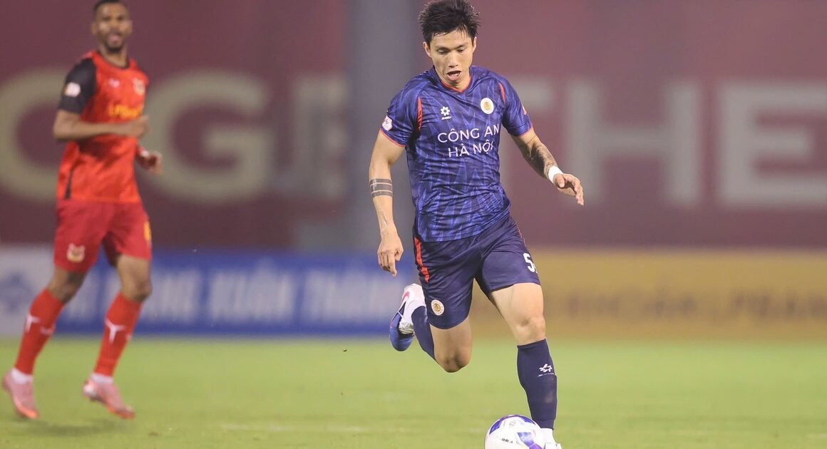 ĐIỀU GÌ SẼ XẢY RA KHI ĐỘI TUYỂN VIỆT NAM ĐƯỢC “LÒNG LẠI” HÀNG PHÒNG NGỰ TRONG CHIẾC CHIẾC TRẬN QUAN TRỌNG?