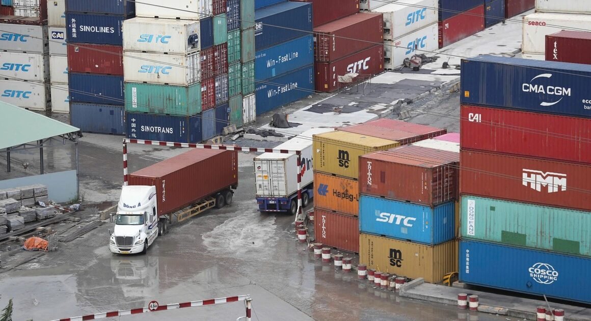 DỂ DÀNG NHẤP NHÁNH: GIÁ XĂNG DẦU LÊN CAO, DOANH NGHIỆP VÀ NGUỒN LẠI GẶP NHIỀU THÁCH THỨC!