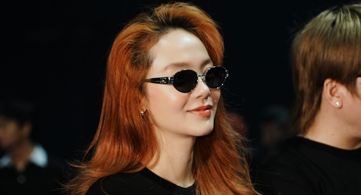 DIỆN MẠO MỚI CỦA MINH HẲNG KHIẾN CỘNG ĐỒNG NGỪNG THỞ, BẬT MÍ NHỮNG ĐIỀU GÂY NGUỴ ĐẾN KHÓ TỪNG NGHĨ!