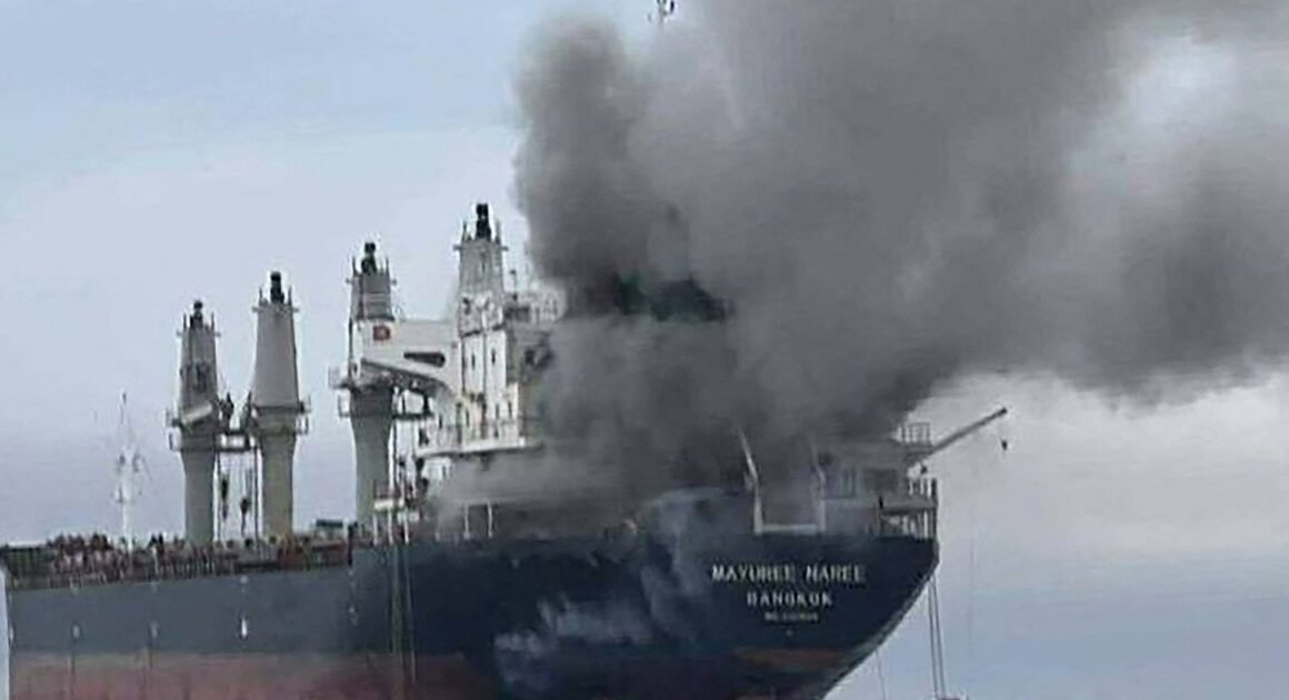 CÁC QUỐC GIA TRONG GIAO LƯU NGUY HIỂM Ở EO BIỂN HORMUZ: AI SẼ ĐƯỢC VÀI BƯỚC ĐỂ BẢO VỆ HÀNG HẢI QUỐC TẾ?