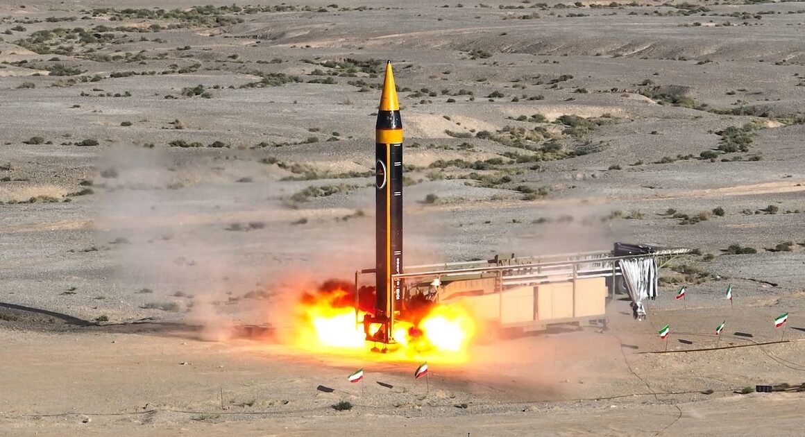 VÒNG XOÁY NGUY HIỂM TỪ TRUNG ĐÔNG GẬP GỜ, ĐẨY MẤY HỆ LỤY TOÀN CẦU