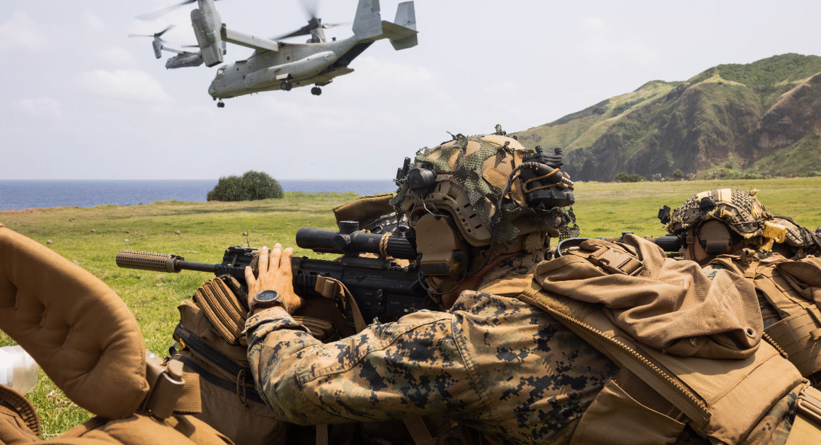 LẦN ĐẦU TIÊN TRONG NHIỀU NĂM, LẦU NĂM GÓC SẮP SÁP ĐÁNH BẠI IRAN TRÊN ĐƯỜNG BINH ĐỘNG.
