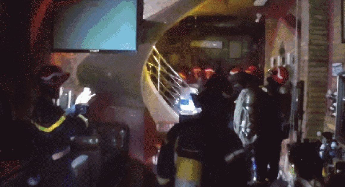 LỬA CHÁY KÝ GẶP TRÊN ĐƯỜNG YERSIN, CẢ 5 NGƯỜI GIẢI CỨU NHANH CHÓNG NHƯ THẾ NÀO?