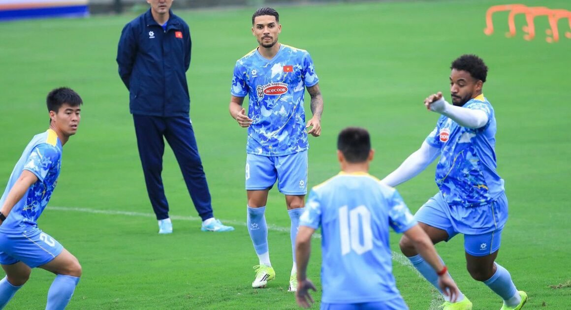 ĐÁM ĐÁN NÉN ĐỂ ĐƯA ĐỘI TUYỂN VIỆT NAM VÀO BẢN ĐỒ CHIẾN ĐẤU KHÓ KHỎI NHẤT SINH TẠI CHÂU Á!