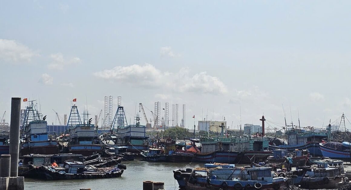 HÀNG TRĂM CHỦ TÀU CÁ TẠI VŨNG TÀU CHƯA NHẬN ĐƯỢC TIỀN HỖ TRỢ – XUẤT HIỆN NHỮNG GIAO ĐỘNG ĐẦY NGHI VẤN!