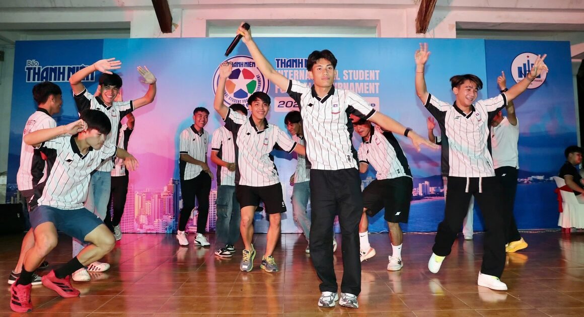 KHÁM PHÁ NHỮNG GIÂY PHÚT VUI VẺ ĐỘC ĐÁO GIỮA CÁC CẦU THỦ ĐẾN TỪ VIỆT NAM, LÀO, MALAYSIA, CAMPUCHIA VÀ SINGAPORE!