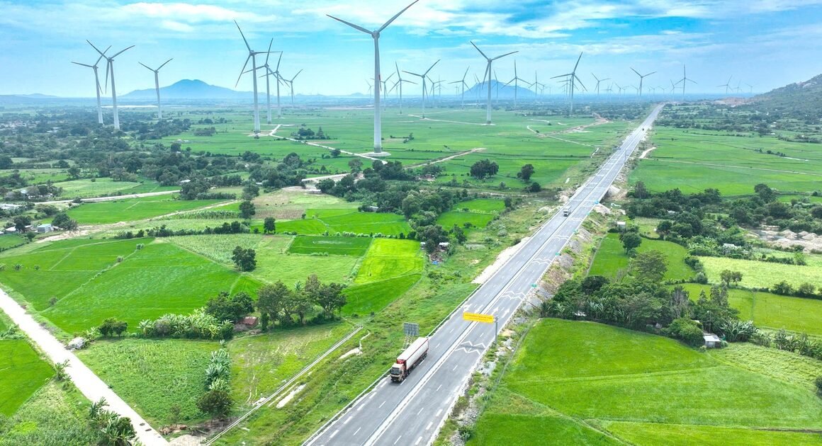 KHÁM PHÁ HÀNH TRÌNH MỚI CỦA NGƯỜI VIỆT TRONG THỜI ĐẠI CỦA CÁC TRANG ĐƯỜNG TỐI ƯU