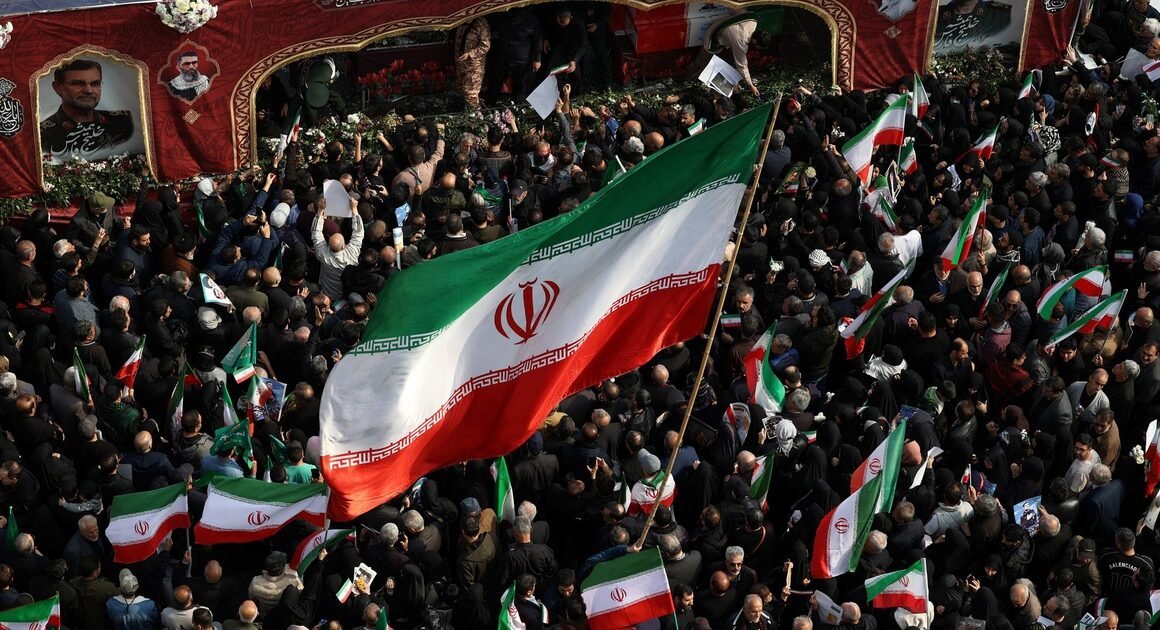 TỔNG THỐNG DONALD TRUMP CÓ VĂN BẢN QUAN TRỌNG VỀ IRAN TRONG BỐI CẢNH CHIẾN TRANH TRUNG ĐÔNG MỸ ĐANG MỞ RỘNG LÊN NGÀY THỨ 34