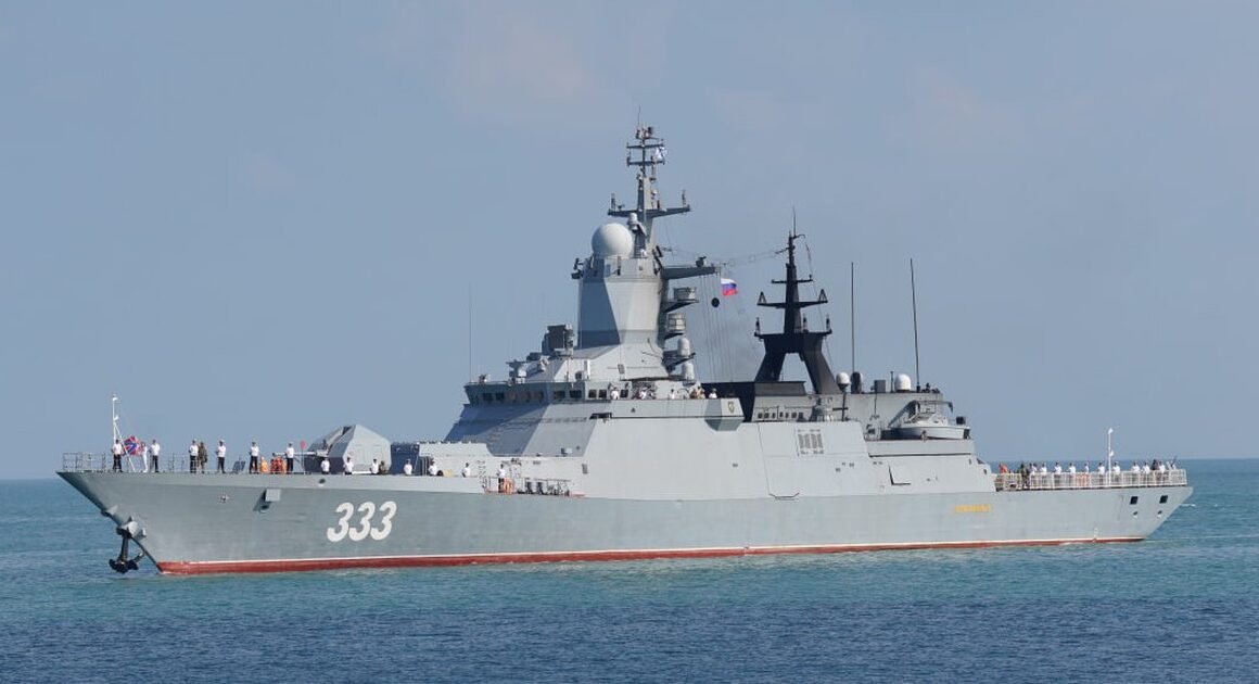 TÀU CHIẾN NGA TẠI CAMPUCHIA: CHUYẾN THĂM ĐẶC BIỆT NHẤT VỪA GÂY NGHI VẤN VỪA MỞ RỘNG CHIẾN LƯỢC QUỐC PHÒNG TRƯỚC TIẾP!