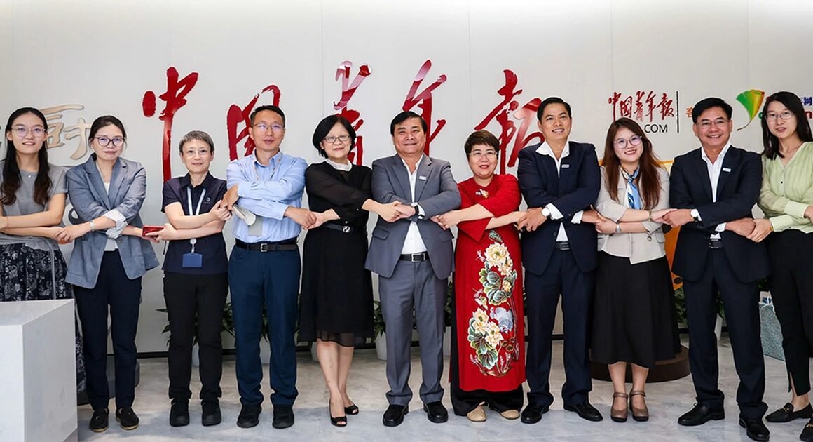 KHÁI NIỆM KẾT NỐI GIỮA THANH NIÊN VIỆT NAM VÀ TRUNG QUỐC KHÔNG CHỈ LÀ GIAO LƯU, MÀ CÒN LÀ CHÌA KHÓA XÂY DỰNG MỐI QUAN HỆ BỀN CHẶT HƠN!