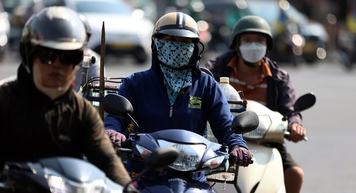 NHỮNG NGÀY NẮNG NÓNG VỚI NHIỆT ĐỘ GẦN 40 ĐỘ C SẼ KHIẾN BẠN KHÁNG KHỎI NÀO?