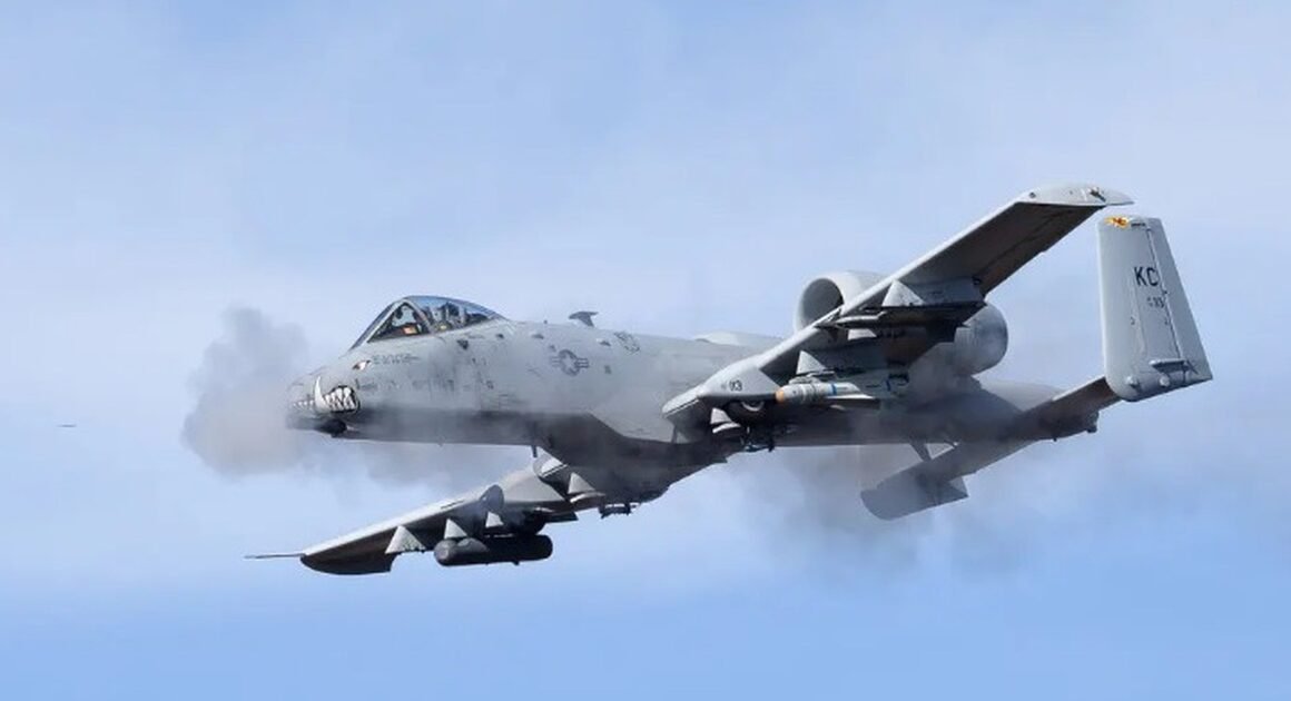 MỸ ĐANG GIA TĂNG SỨC MẠNH CỦA CƯỜNG KHÍ A-10 Ở TRUNG ĐÔNG, BẠN ĐÃ BIẾT CHƯA?