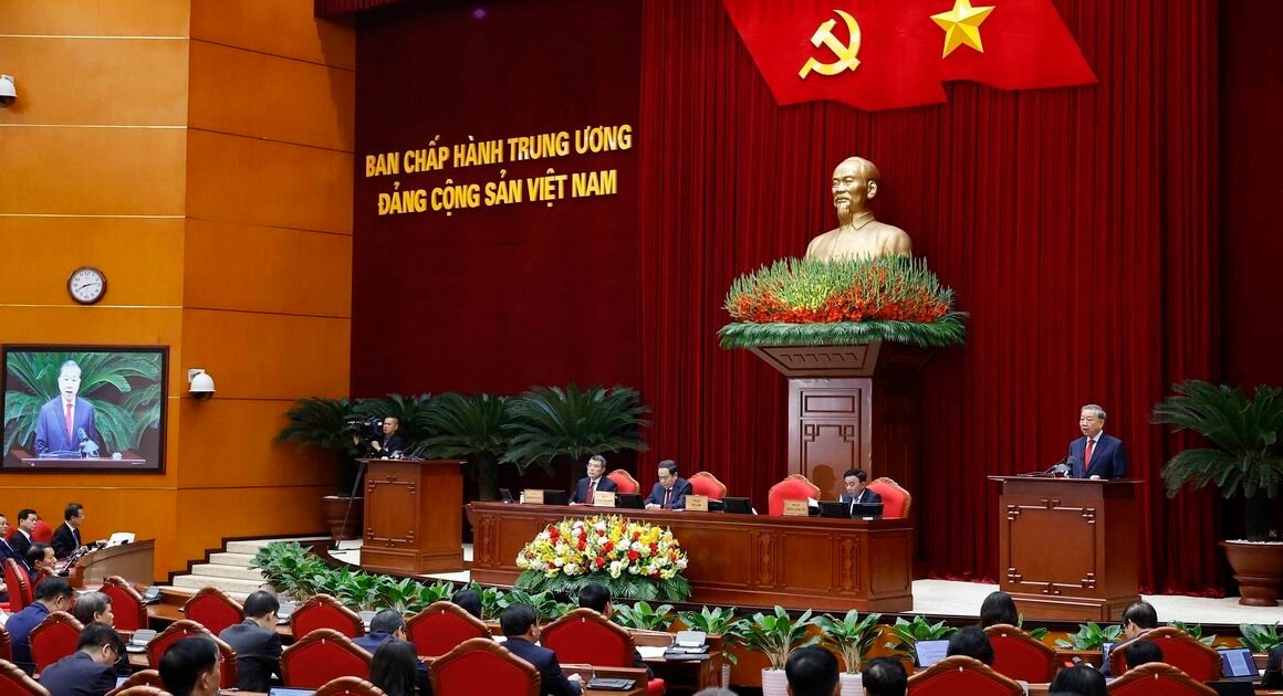 BẢO VỆ TƯ TƯỞNG, NÂNG CAO BẢN LĨNH, ĐẢM BẢO SỨ MỆNH TOÀN VẸN CỦA ĐẢNG TRƯỚC BIẾN ĐỘNG CỦA THẾ GIỚI