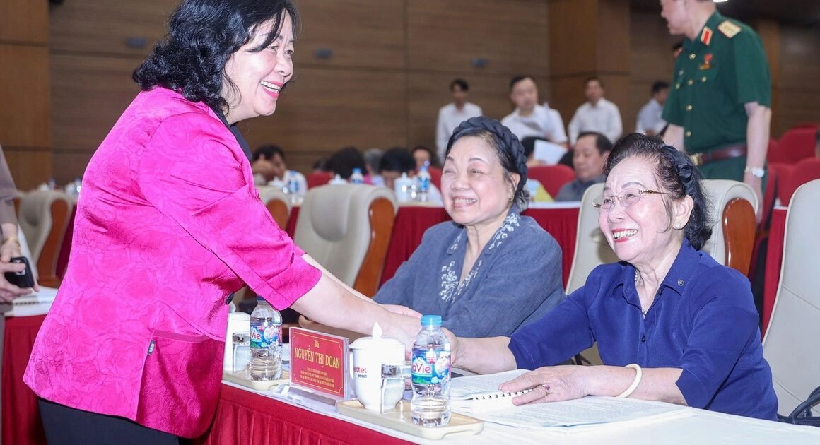 KHẢI QUANG MỚI CỦA KHỐI ĐẠI ĐOÀN KẾT: CHÀO ĐÓN THÀNH CÔNG ĐẠI HỘI ĐẠI BIỂU TOÀN QUỐC MTTQ VIỆT NAM LẦN THỨ XI!