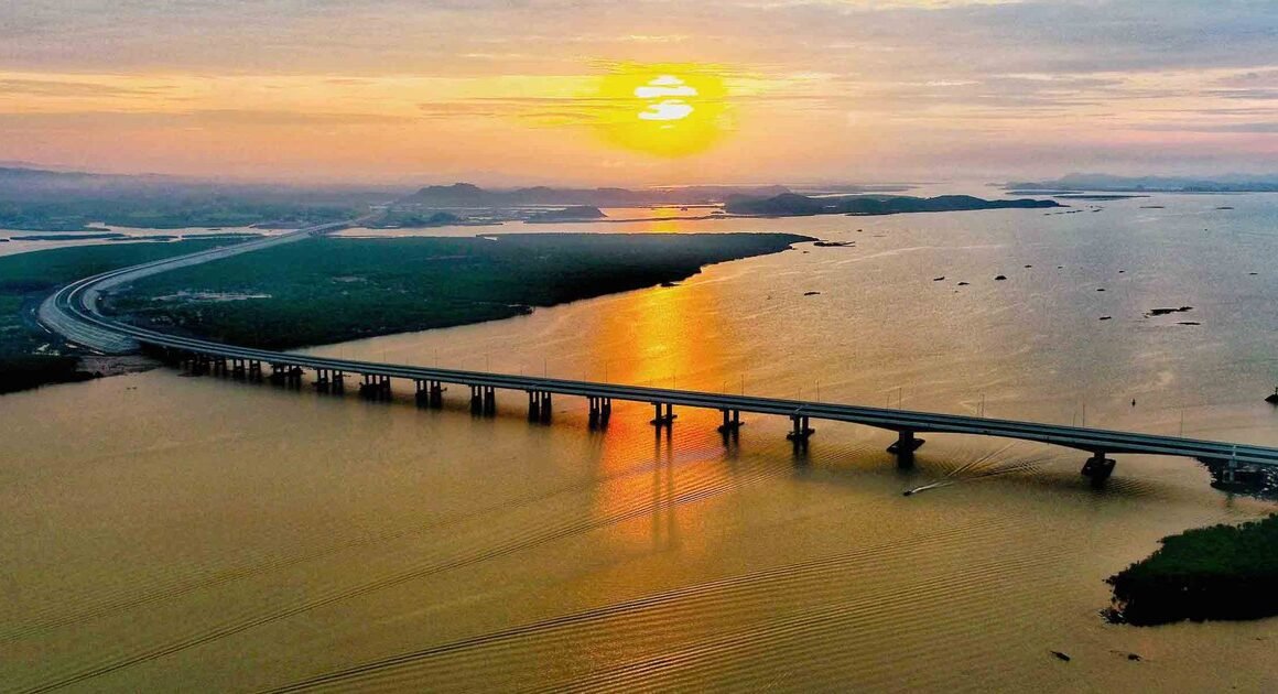 KHÁNH THÀNH HÀNG LOẠT CÔNG TRÌNH TRỌNG ĐIỂM, ĐÓN CHÀO NGÀY THỐNG NHẤT 51 NĂM!