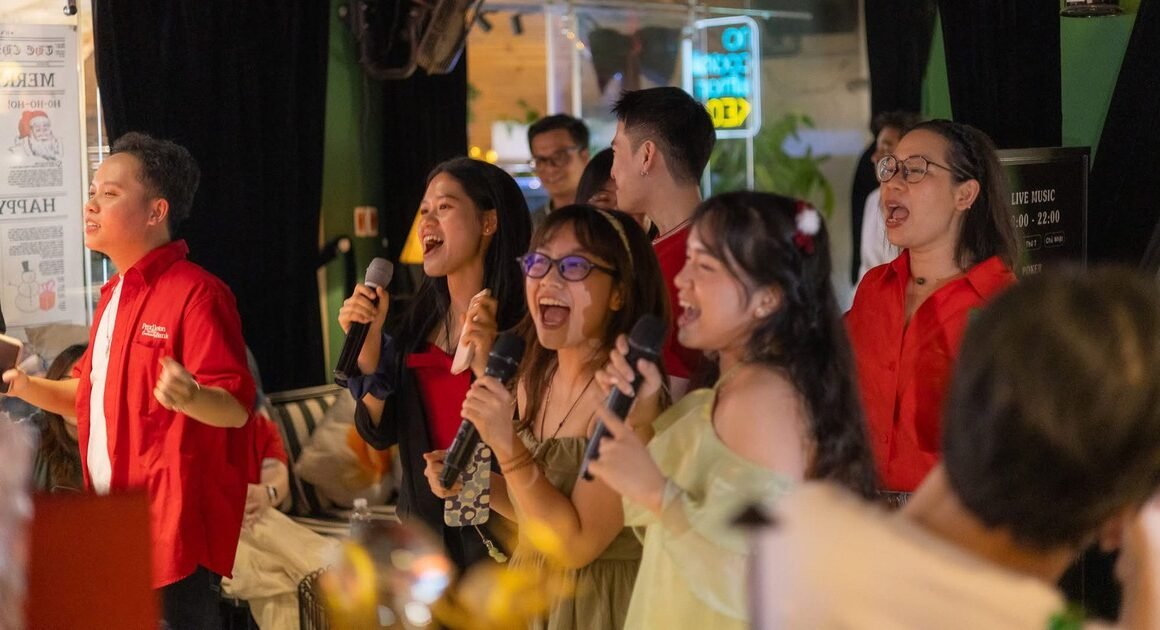 BẠN CÓ BIẾT NHIỀU NGƯỜI TRẺ ĐANG CHỌN TỈNH TÁO HƠN LÀU ĐẬM SAY SAU GIỜ LÀM?