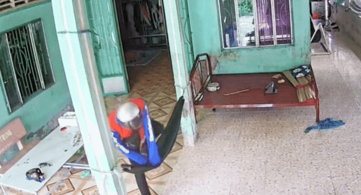 DÙ CẢNH BÁO ĐÃ RÕ RÀNG, CHUYẾN GIAO HÀNG CHỐT ĐƠN, KẾT ĐẮNG KHÓ NGỜ!