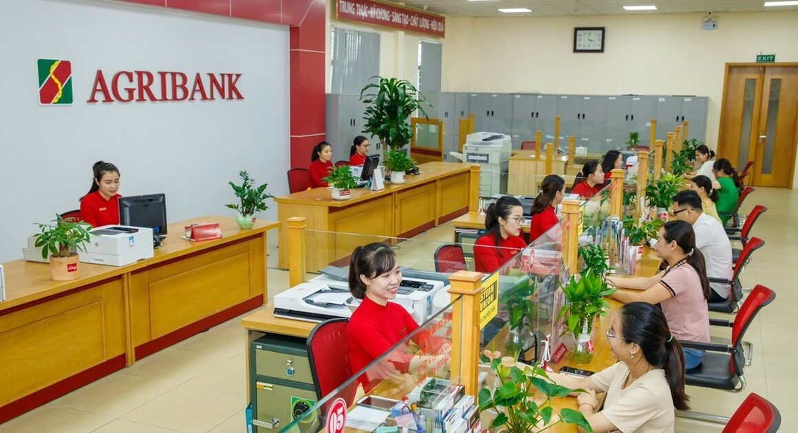 KHÁCH HÀNG AGRIBANK ĐÃ NHẬN DIỆN HƠN 200.000 GIAO DỊCH NGHI NHIỄM GIAN LẬN NGAY TỪ ÚC, ĐÁP ỨNG NHANH CHÓNG VỚI GIẢI PHÁP CẢNH BÁO TÀI KHOẢN!