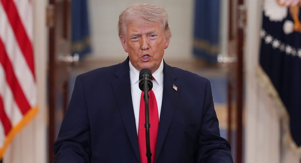 WASHINGTON CÓ THỂ MỞ LẠI EO BIỂN HORMUZ TRONG VÒNG VỤT THỜI GIAN, ĐẨY MẬT CHIẾN VỚI IRAN SĂN SẮC HƠN BAO GIỜ