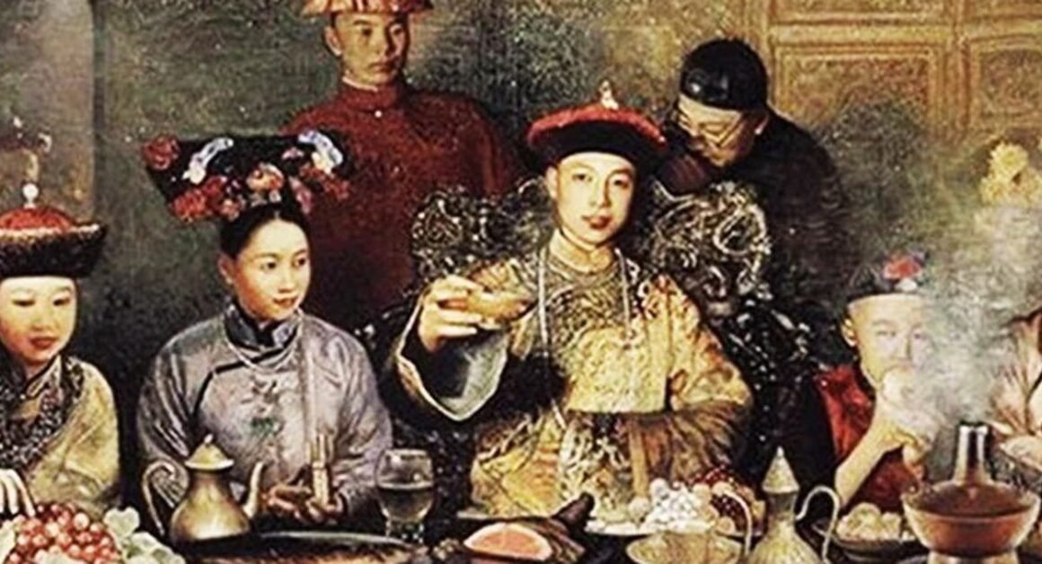 KHÁM PHÁ BÁU VẬT TRƯỚC ĐÂY CHỘ CÓ TRONG CUNG ĐIỆN, GIỜ ĐÃ DỄ DÀNG GIAO BUÔN TRÊN ĐỜI THƯỜNG!