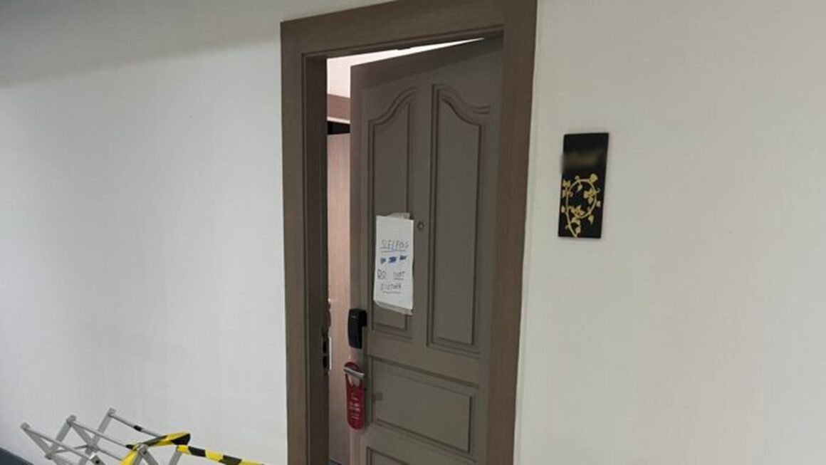 BẠN SẼ KHÓ TIN VÌ LỜI CẢNH SÁT THÁI LAN PHÁT HIỆN HAI NGƯỜI MỸ TỬ VONG TRONG KHÁCH SẠN SAU ĐÓNG ĐÓNG ĐẦY MYSTERY