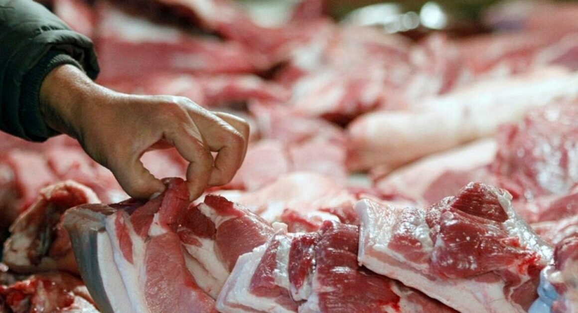 BẠN ĐÃ BIẾT CÁCH NHẬN BIẾT THỊT TỐT VÀNG RỖNG TRONG CHỢ CHƯA?