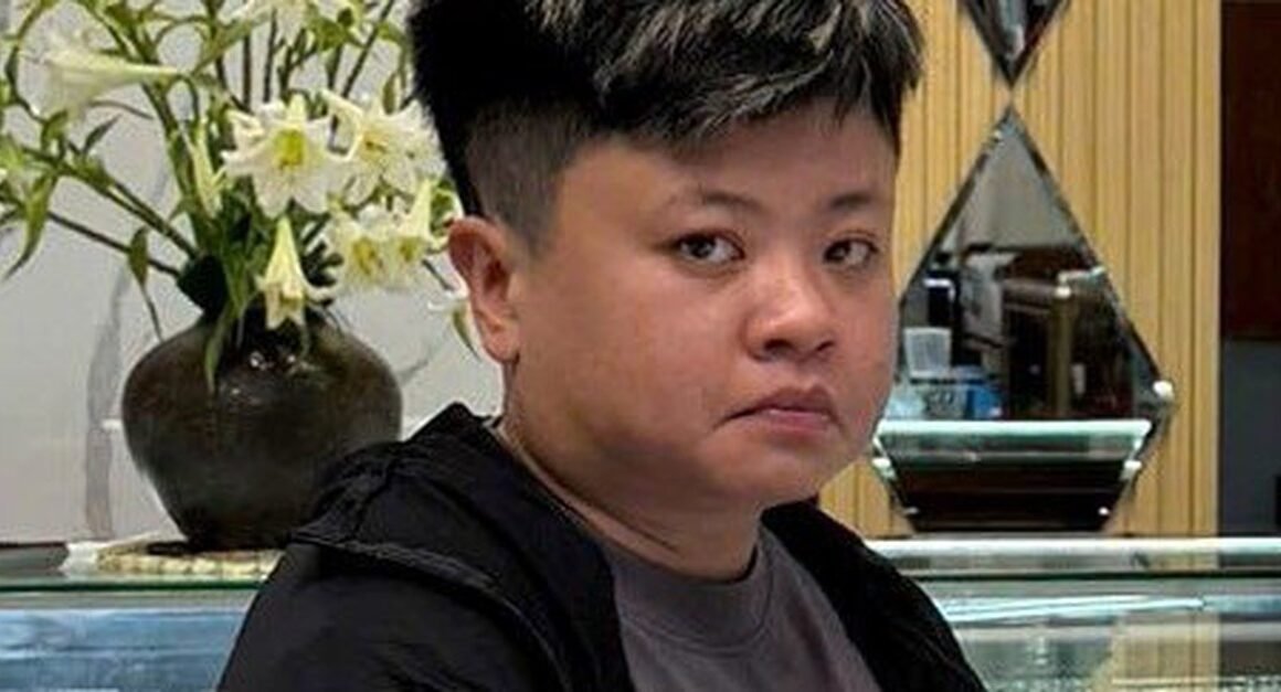 AI ĐANG RÚT NGAY 745,6 TRIỆU ĐỒNG CỦA NẠN NHÂN TRƯỚC KHI BÀI TOÁN GẬP GỒM GÌ?