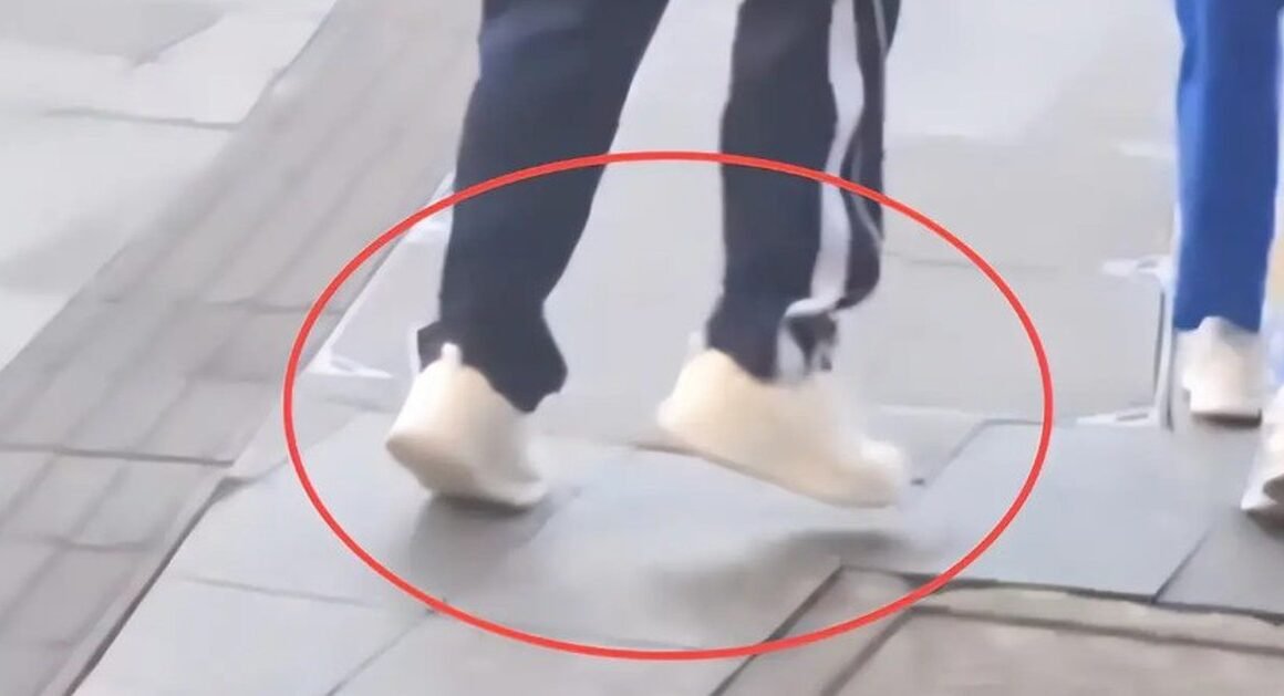 KHÔNG NGHIÊM KHẮC, CHA MẸ RISKE GÂY RA NHỮNG ĐỨA TRẺ ĐAM MÊ VẬT CHẤT VÀ VÔ CƠN