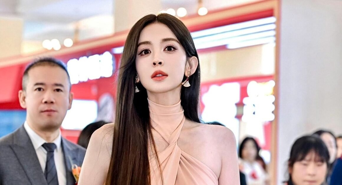 CỔ LỰC NA TRÁT KHÔNG CHỊU LỘI, VẠN NGƯỜI PHẢI GÂY CHÚ Ý KHI XUẤT HIỆN!