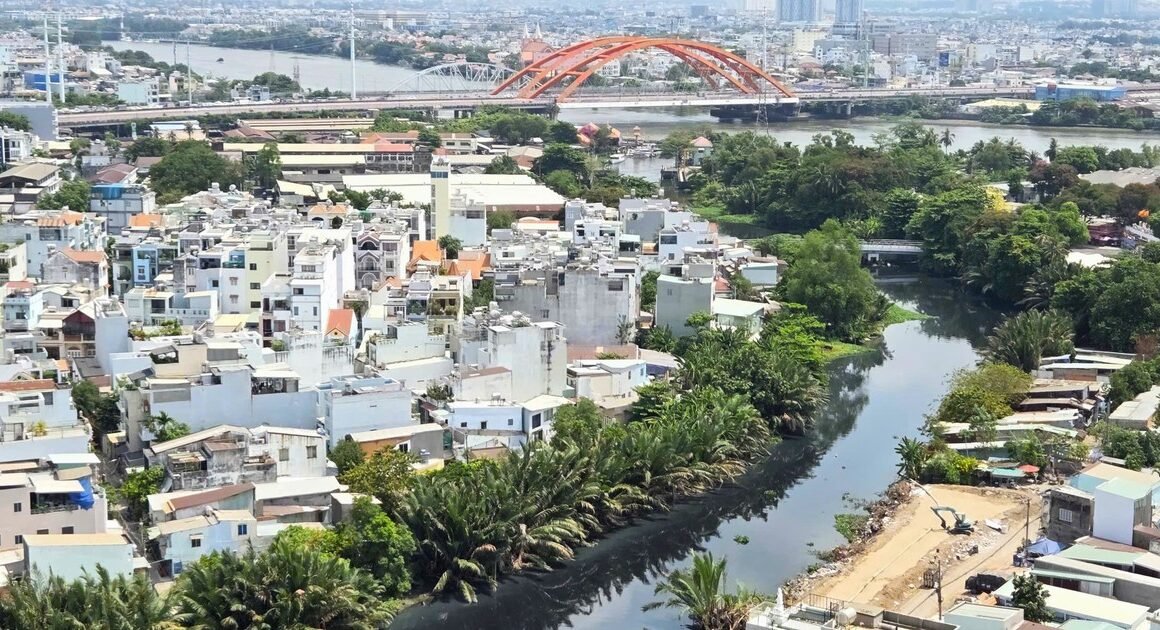 SỞ NÔNG NGHIỆP VÀ MÔI TRƯỜNG TP.HCM SẮP CHUYỂN DỮ LIỆU HÀNG TRIỆU THỬA ĐẤT ĐỂ XÁC MINH CHỦ SỞ HỮU, ĐỐI CHIẾU THÔNG TIN TRÊN GIẤY VỚI CƠ SỞ DỮ LIỆU ĐẤT ĐAI!